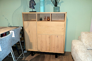 H&H Homestead - Highboard
