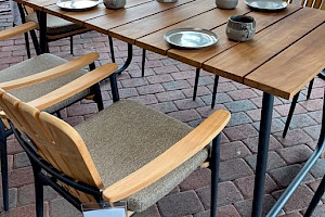 Gartentisch-Set mit Stühlen Teakholz massiv