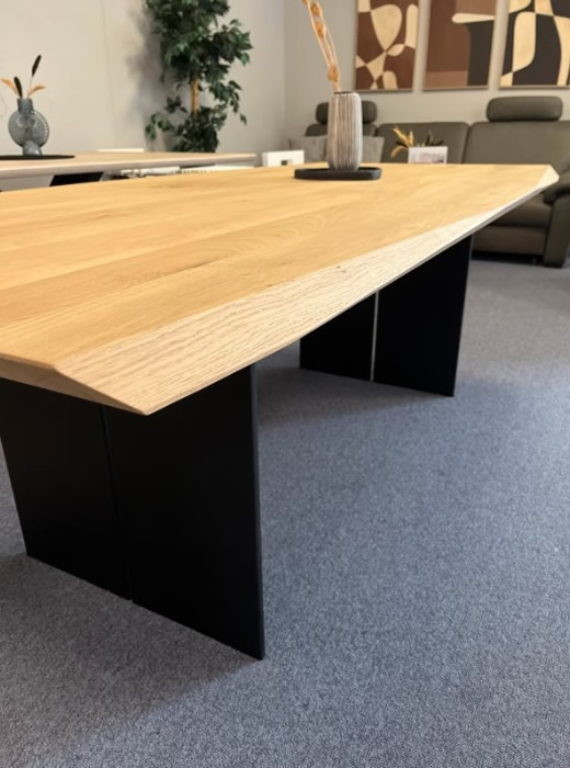 Esstisch Eiche massiv, Massivholz Tisch 1